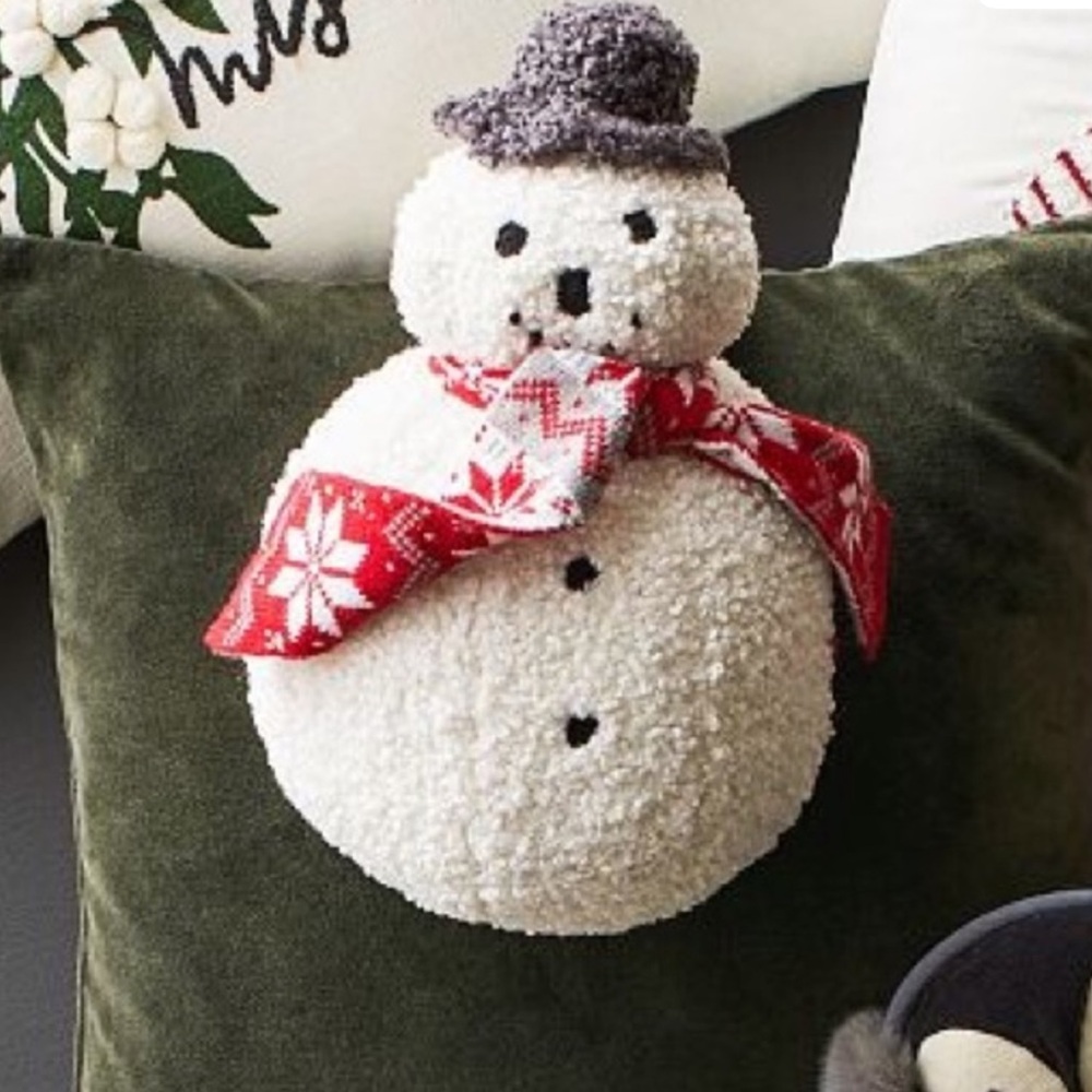 ⛄️ Pottery Barn Archie The Snowman Pillow - Holiday Decor - Picture 3 of 8